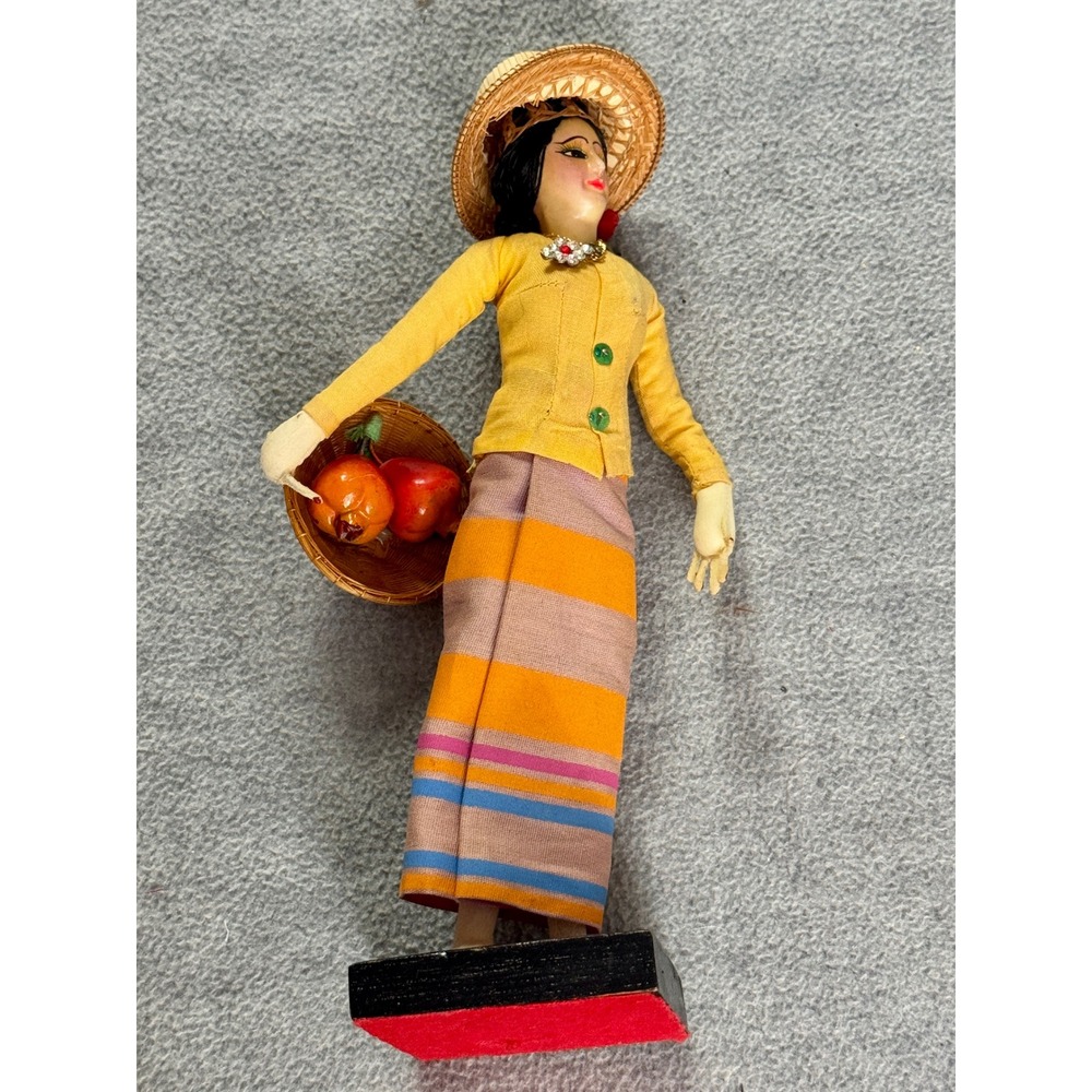 Vintage Thai Silk Doll Traditional Fruit‎ Seller Straw Hat Woven Basket 9.5 Inch